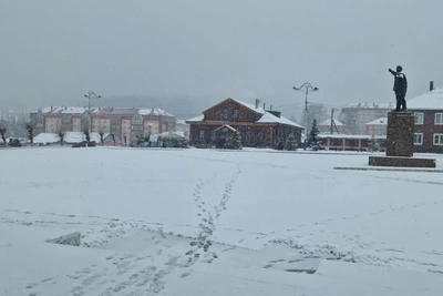 Снегопад в Свердловской области 7 апреля