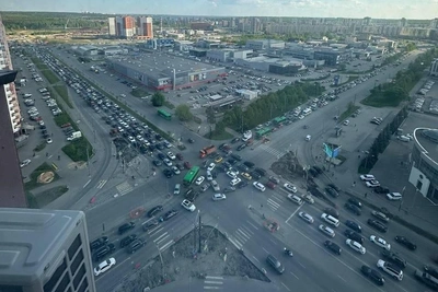 Пробки на Северо-Западе Челябинска из-за отключенных светофоров