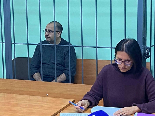 По предъявленному обвинению Ровшану Курбанову грозит до 12 лет лишения свободы | Источник: Павел Тиунов / NGS.ru