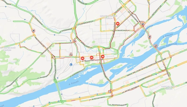 Движение пока не парализовано, но затруднено | Источник: yandex.ru/maps