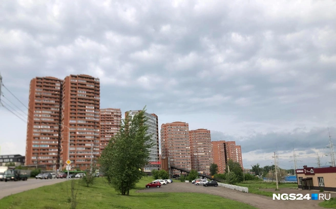 ЖК построили, но комфорте в нем не позаботились | Источник: Дмитрий Мамаев / NGS24.RU