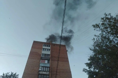 Очевидцы показали фото с места взрыва в поселке Мехзавод