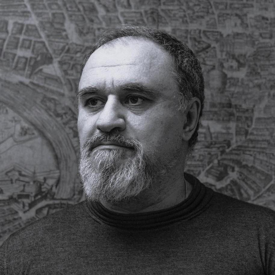 <p>Максим Атаянц</p>