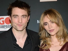 «Добро пожаловать в этот мир, ангел»: невеста Роберта Паттинсона поделилась фото с первенцем