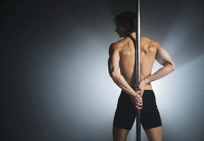 Когда актеры решаются на смелые сцены, зрители забывают про сюжет и ставят видео на паузу | Источник: Ru.freepik.com