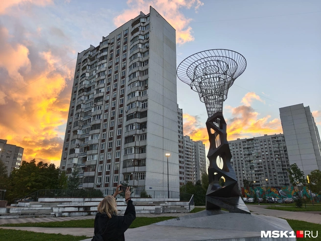 Скульптура «Сингулярность» | Источник: Серафима Путиева / MSK1.RU