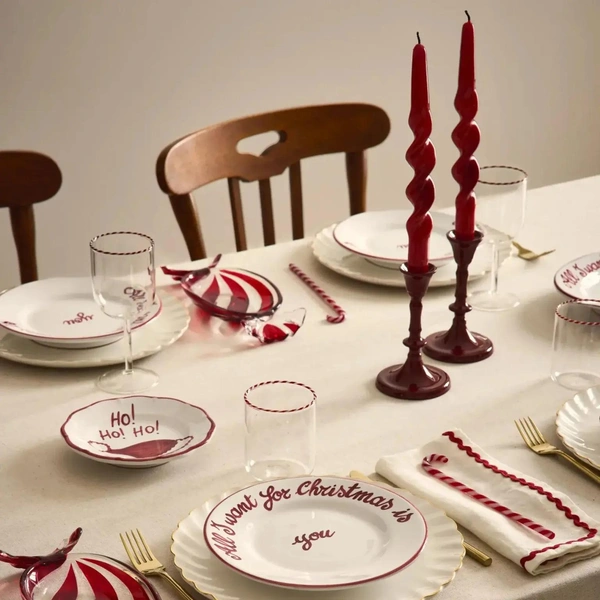 Новогодняя сервировка 2026: 85+ фото и идей Новогодняя сервировка 2026: 85+ фото и идей