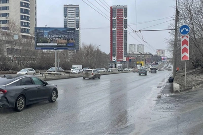 Работы по устранению затопления на Ипподромской магистрали