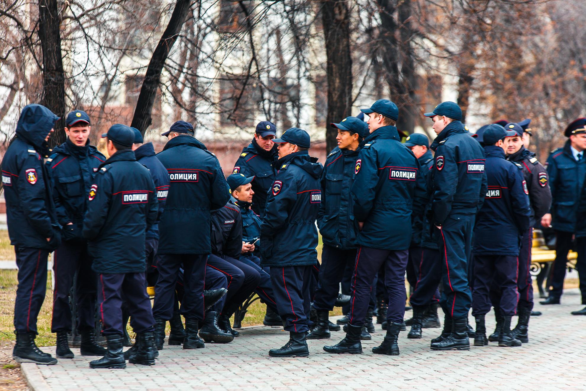 Усиления полиции в Тюмени: почему на улицах много полицейских и сотрудников  МВД - 14 марта 2024 - 72.ру