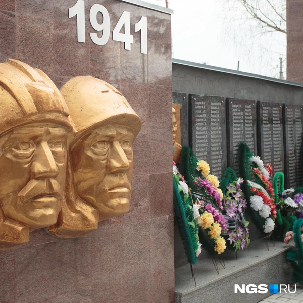 Сотни людей не вернулись с войны в Кандаурово | Источник: Андрей Бортко / NGS.RU