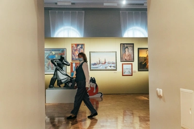 New Salaries for Omsk Art Workers Approved, Figures Astonish