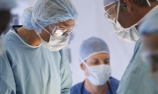 Российские врачи провели уникальную операцию по пересадке кишечника