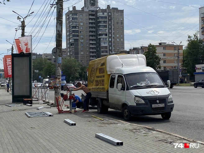Теплотех новыми заборами оброс одним из первых | Источник: Виталий Гущинский
