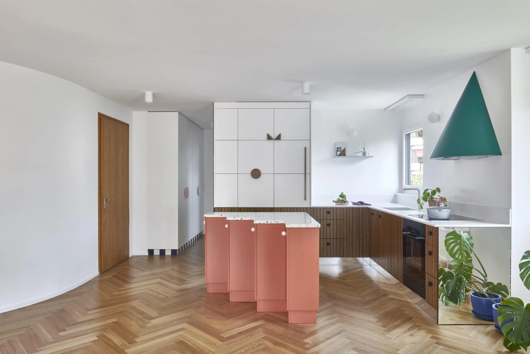 Вытяжка, Fala Atelier. | Источник: Даниэла Тонатиу