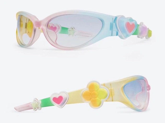 Все помешались на солнцезащитных очках, украшенных жевательным мармеладом