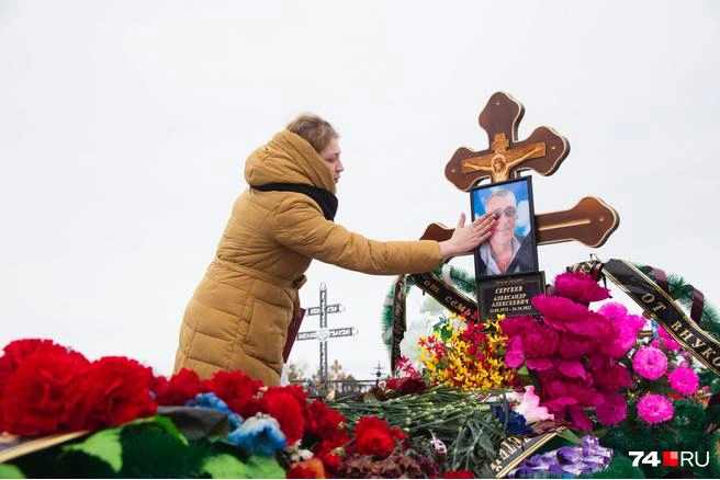 Александр Сергеев (отец Евгении Манаковой) ушел на СВО добровольцем из Троицка 2 октября 2022 года, а 24 октября погиб | Источник: Екатерина Тычинина / 74.RU