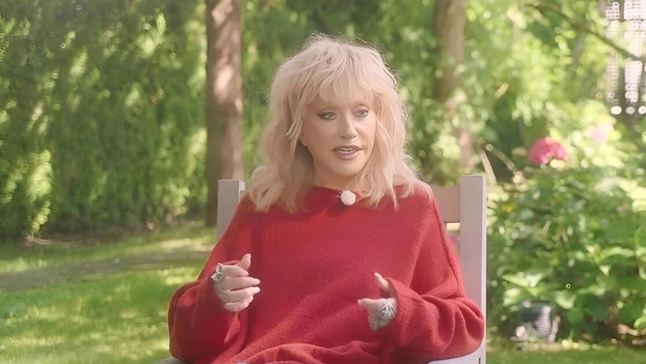 Алла Пугачева | www.starhit.ru