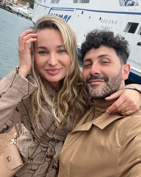 Юлия Бурцева с мужем Джузеппе | www.starhit.ru