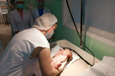 Mothers mourn closure of Ufa's maternity hospital No. 8