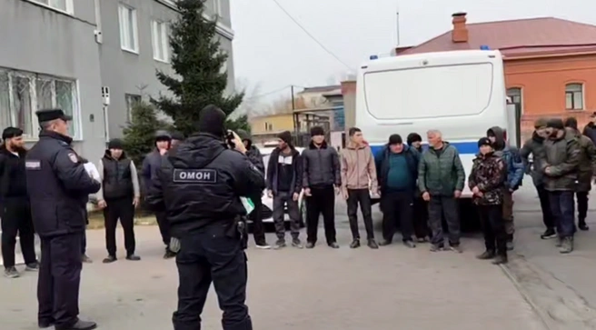 У некоторых торговцев рабочий день закончился в полиции | Источник: Полиция Южного Урала / t.me