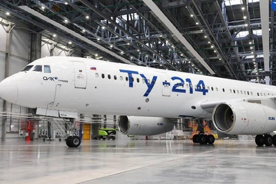 Red Wings использует Ту-214 для полетов из Саранска в Египет