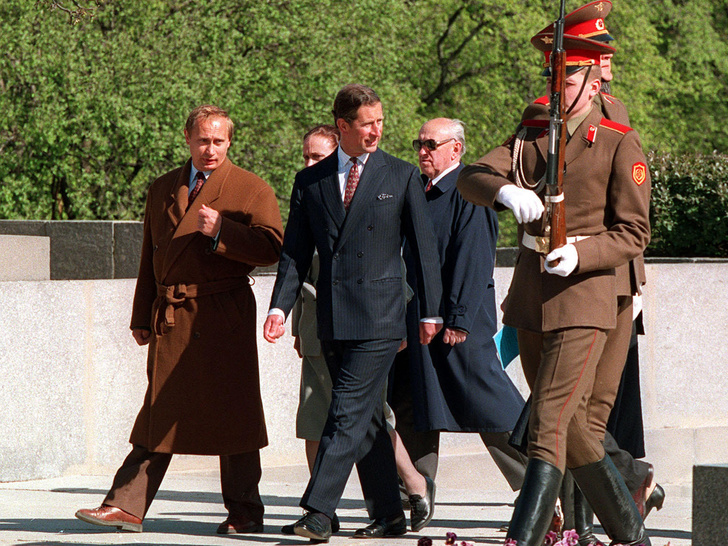 Как прошел первый визит короля Карла III в Россию