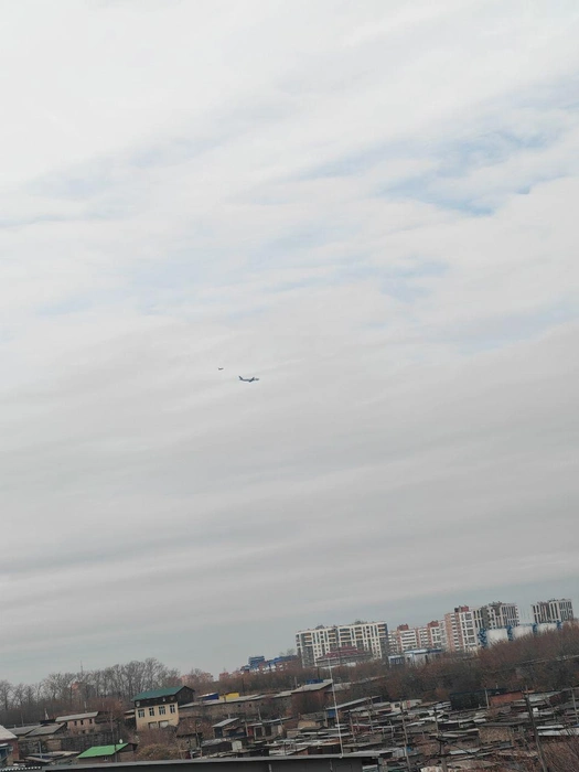 МС-21 в небе над городом | Источник: «Инцидент Иркутск» / t.me