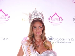 Пропустила недели подготовки, игнорировала репетиции: финалистка «Мисс Россия — 2025» разоблачает Анастасию Вензу