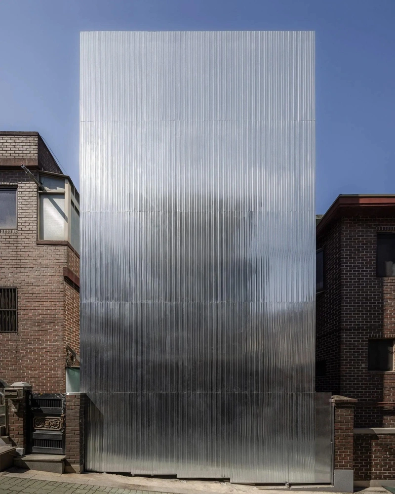 Игра в прятки: дом без окон в Сеуле | Источник: Atelier Itch