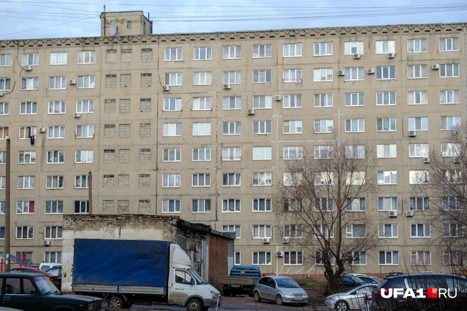 Цвет домов — не самое худшее, что есть тут | Источник: Булат Салихов / UFA1.RU