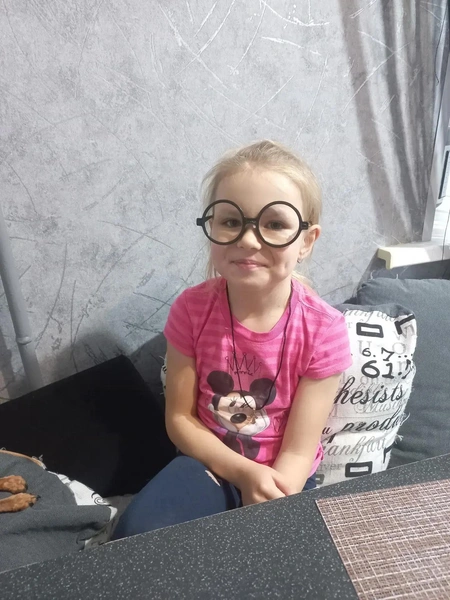 Саша Фоменкова | www.starhit.ru