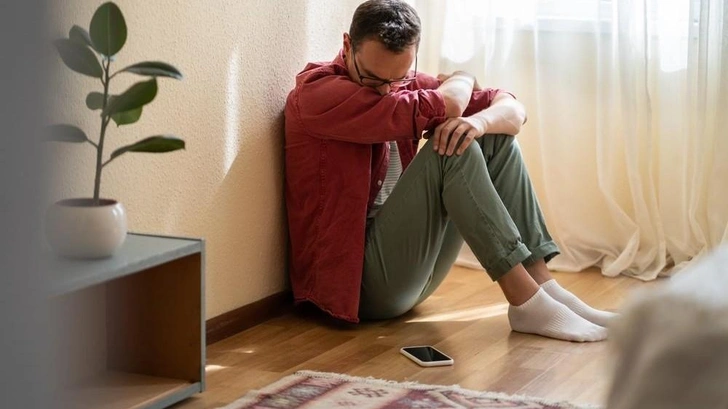 5 психологических приемов, которые помогут «эмоционально развестись» и подготовиться к новым отношениям | Источник: Shutterstock/Fotodom.ru