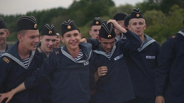 В кино выходит фильм, снятый про петербургских нахимовцев | Источник: кадр из фильма «Нахимовцы»