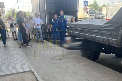 Две школьницы погибли, выпав из окон в Подмосковье