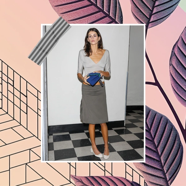 Кайя Гербер надела очень откровенную юбку, которая обещает стать хитом 2026 | Источник: theGirl