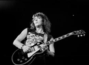 Эйс Фрейли, основатель группы Kiss, умер после фатального падения