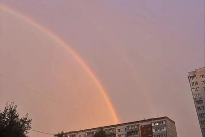 Сбой связи, очередь к святыне и секреты звезд: дайджест выходных в Татарстане