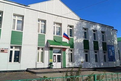 Школьник ударил учителя в Баганской школе