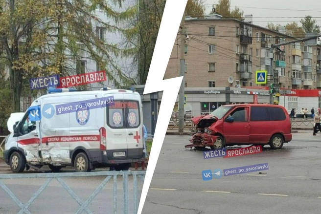 ДТП со скорой помощью и микроавтобусом произошло на пересечении улицы Урицкого и Ленинградского проспекта | Источник: Жесть Ярославль / Telegram