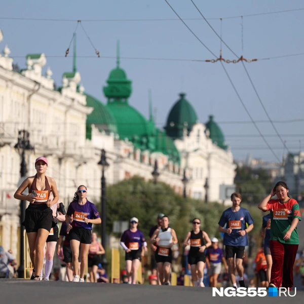 Всего было три дистанции&nbsp;— 3, 10 и 42 километра. Видно, что эти ребята настроены на победу | Источник: Евгений Софийчук / NGS55.RU 