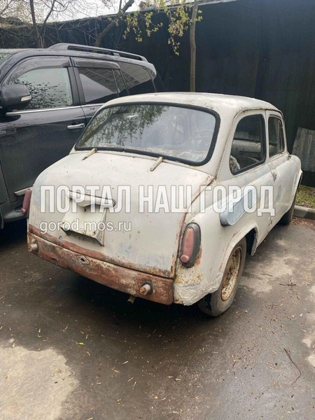 Автомобиль вряд ли на ходу | Источник: gorod.mos.ru