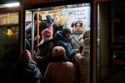 Туляки часами ждут транспорт в холод