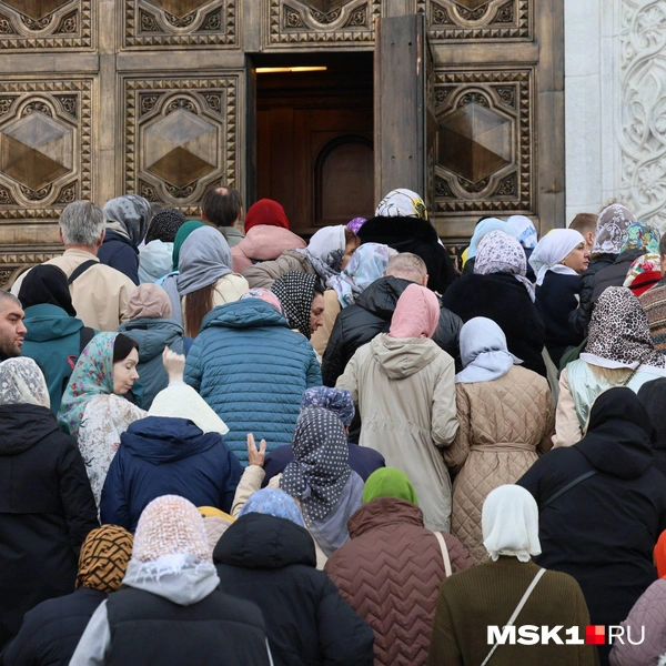 Храм Христа Спасителя работает с 8:00 до 20:00 | Источник: Артем Устюжанин / MSK1.RU