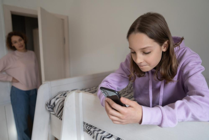 Дети в мессенджерах: что нужно знать родителям для безопасного онлайн-общения ребенка