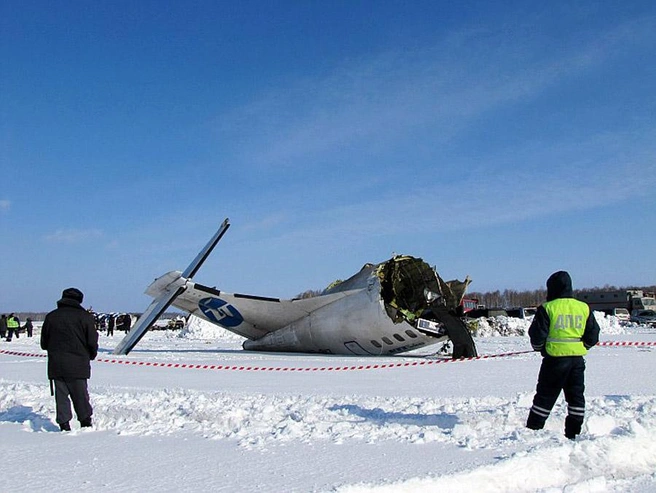 Самолет не взорвался благодаря действиям бортмеханика | Источник: avia.pro