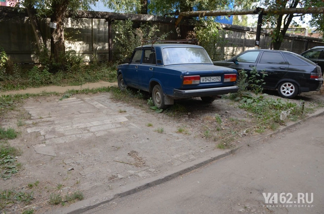 плитка на парковке
