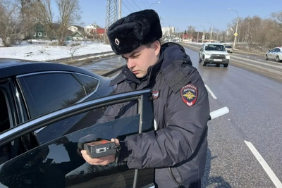 В Орле ГИБДД проверяет тонировку стекол