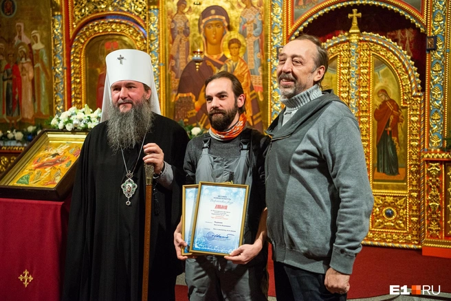 Николай Коляда дружил и с духовенством | Источник: Максим Воробьев / E1.RU