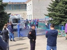 Лечился в психушке, любил оружие, убил соседа до расправы в садике. Что известно об ульяновском стрелке