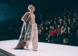Третий день Mercedes-Benz Fashion Week Russia 2017